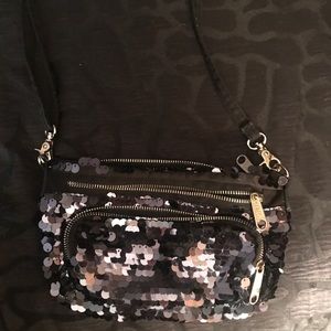 Sequin Crissbody VICTORIA SECRET